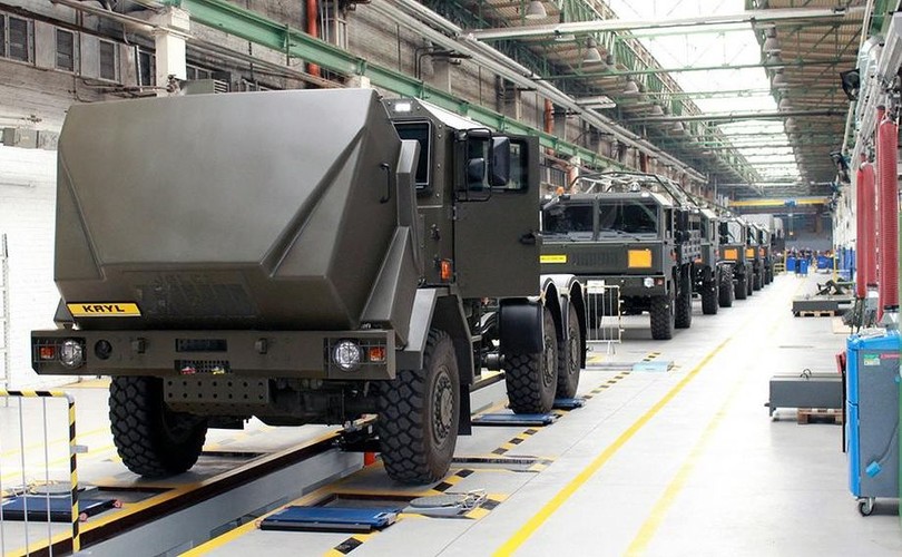 Kryl - podwozie do zabudowy haubicy