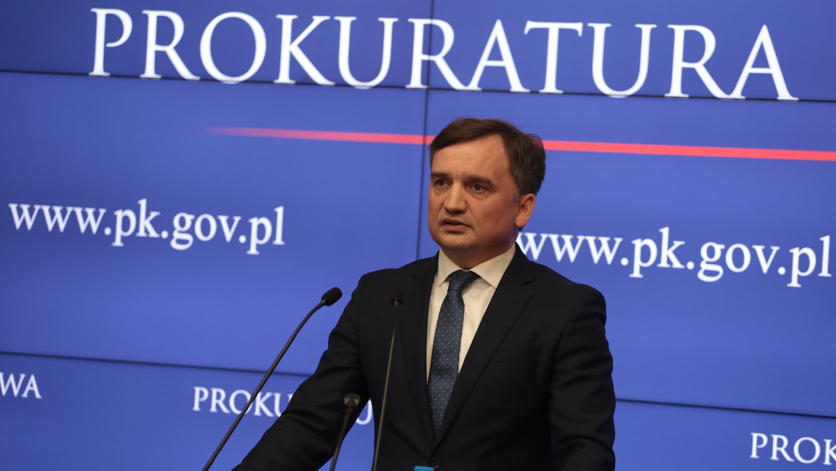 09.06.2021 Warszawa , ul. Postepu 3 , Prokuratura Krajowa . Minister sprawiedliwisci Zbigniew Ziobro podczas konferencji prasowej na temat „ Decyzji ID SN blokujaca pociagniecie do odpowiedzialnosci karnej sedzi SO w Krakowie .Fot. Slawomir Kaminski / Agencja Gazeta