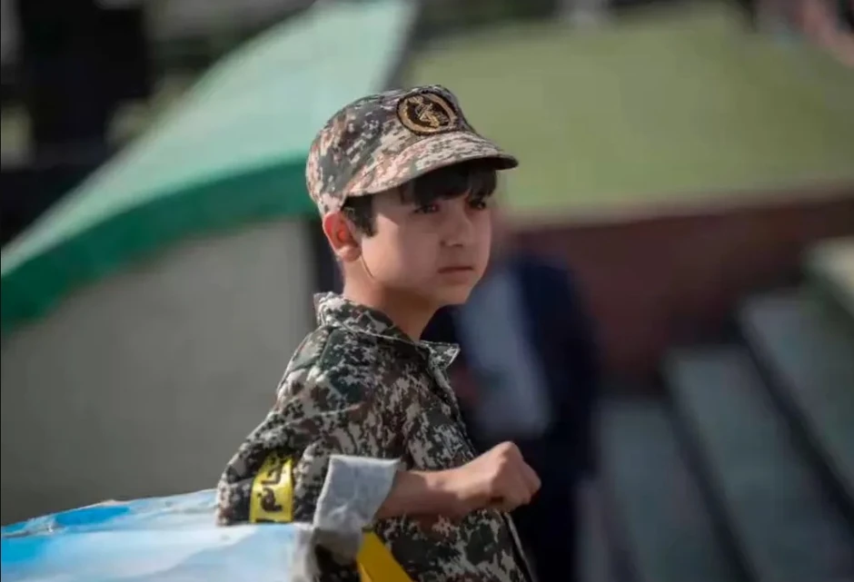 Dečak vojnik u Iranu