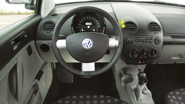VW New Beetle (1997-2010) – tradycja i nowoczesność 