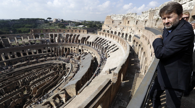 Negyven évi zárva tartás után megnyitják a Colosseum felújított negyedik és ötödik szintjét - Fotó: MTI