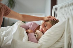 Dni opieki na dziecko 2024 i 2025: kiedy i jak je wykorzystać?