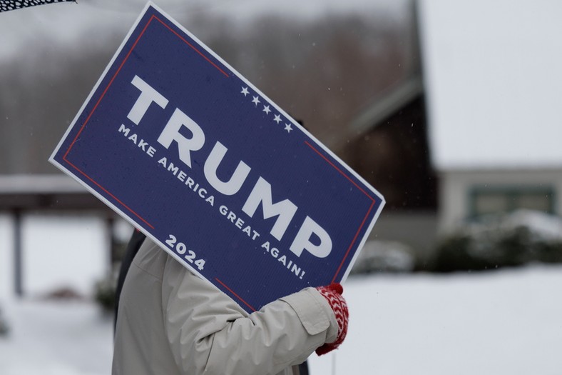 Wykształceni wyborcy dalej kręcą nosem na Trumpa.