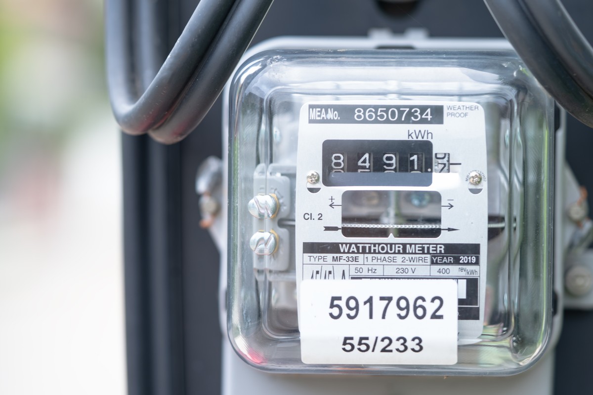 Taryfy na prąd w 2026 r. będą już za moment. Czy rachunki da się obniżyć?