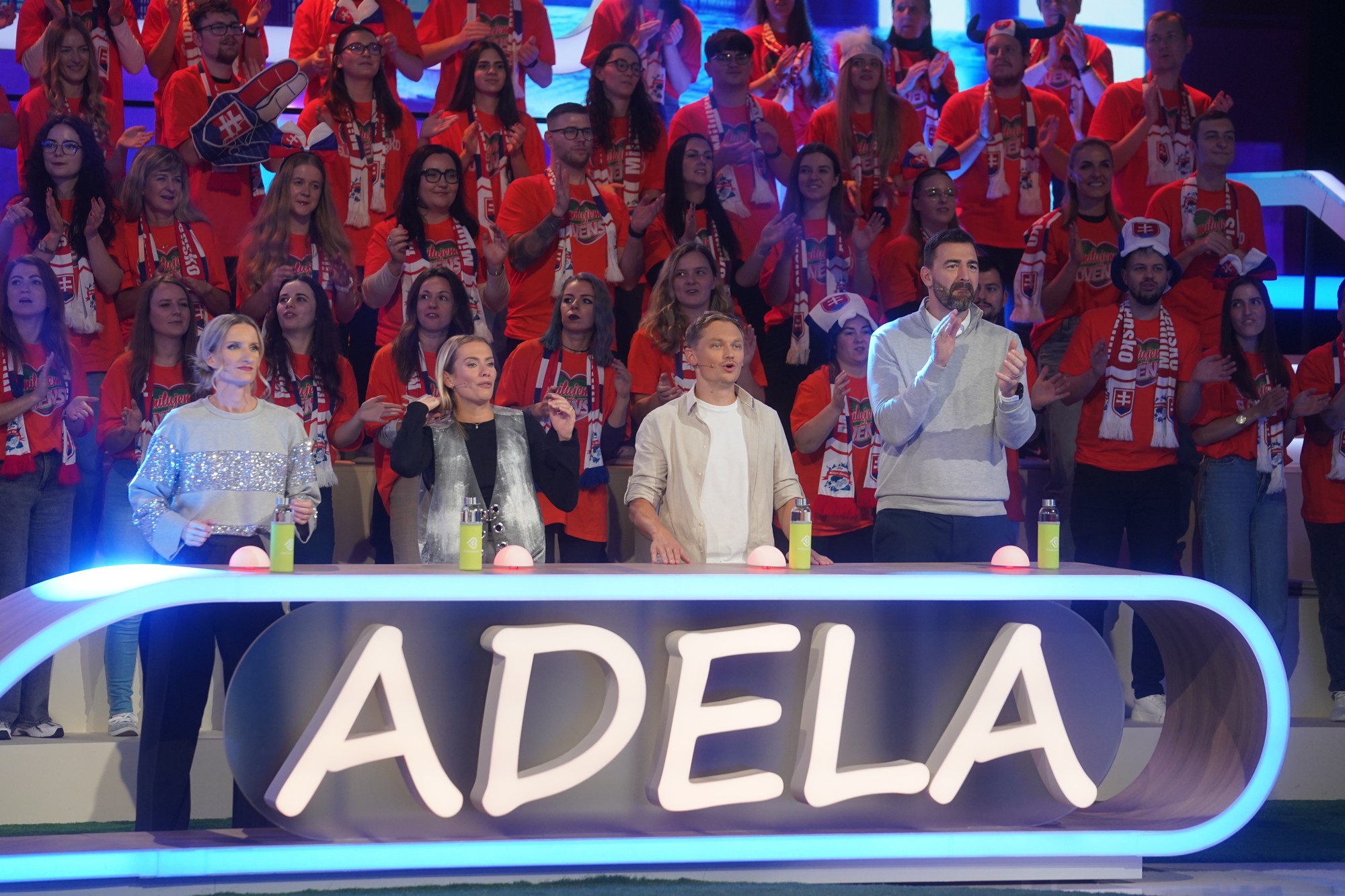 Obľúbená šou TV JOJ Milujem Slovensko - Adela Vinczeová.