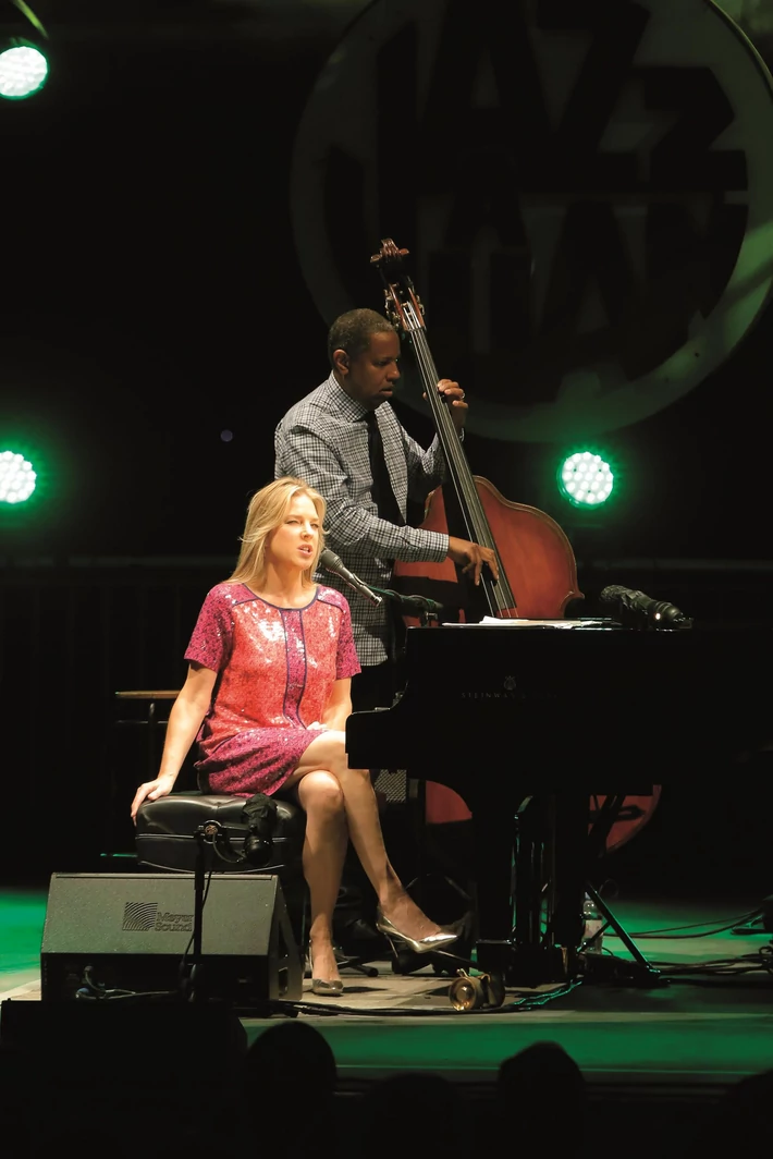 Festival Jazz Juan 2016 dans la Pinde Gould / Hugh Coltman et Diana Krall