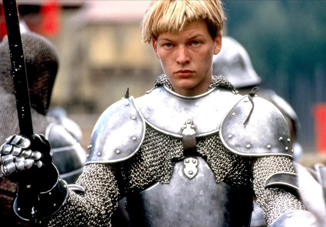 Mila Jovović kao Jovanka Orleanka