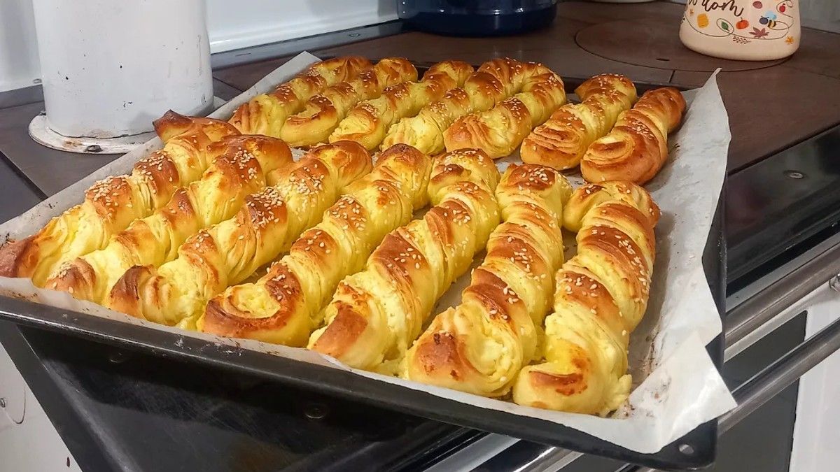 Lisnati štapići sa sirom