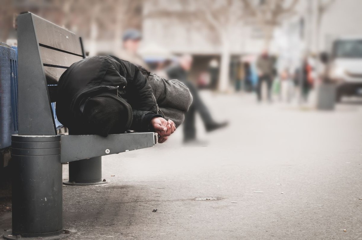2,5 mln Polaków żyje w skrajnym ubóstwie, a 17 mln poniżej minimum socjalnego