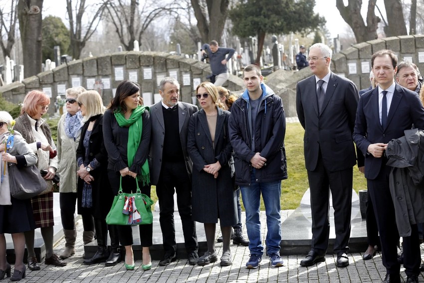 Sin Zorana Đinđića, sa majkom