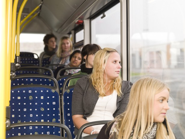 Przepisy radnych, które zobowiązują pasażerów do dodatkowych opłat nie zawsze są zgodne z prawem