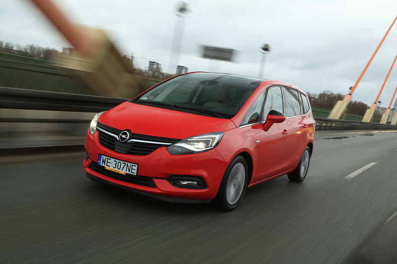 Opel Zafira 2.0 CDTI - 7 miejsc dla rodziny