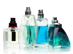 Amator perfum premium okradał drogerie w czterech województwach