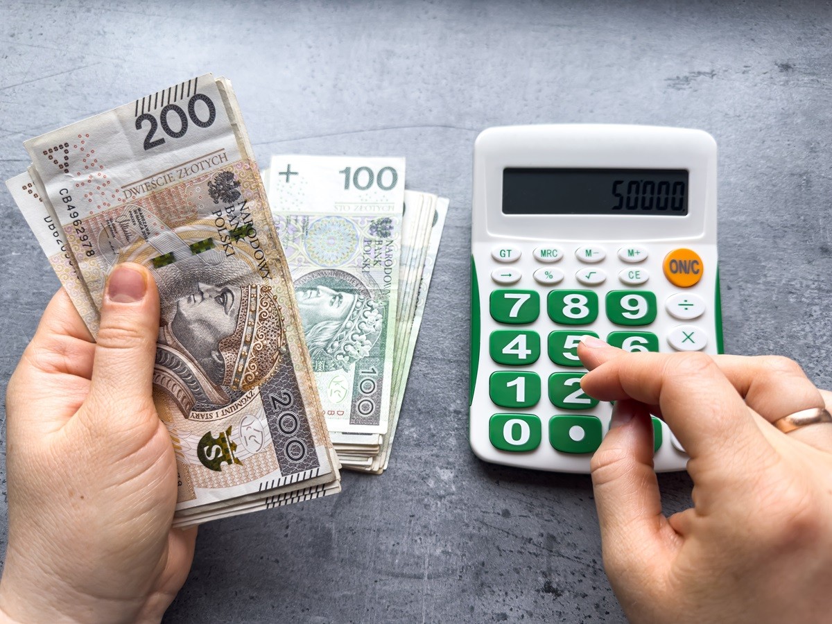 Prawie 10,5 tys. złotych - limit się zmieni. Już niedługo tyle będzie można dorobić bez formalności. Jest gotowy projekt zmian