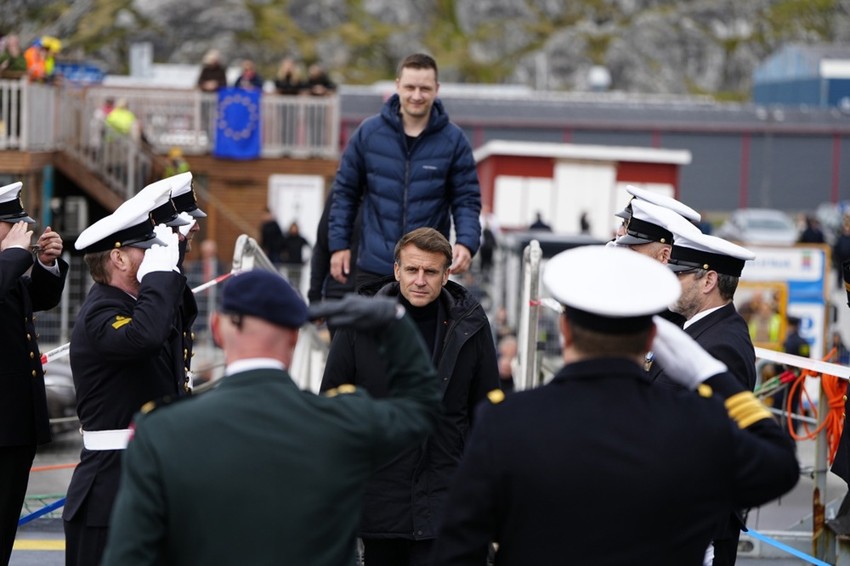 Francuski predsednik Emanuel Makron u Nuku, Grenland, 15. juna 2025.