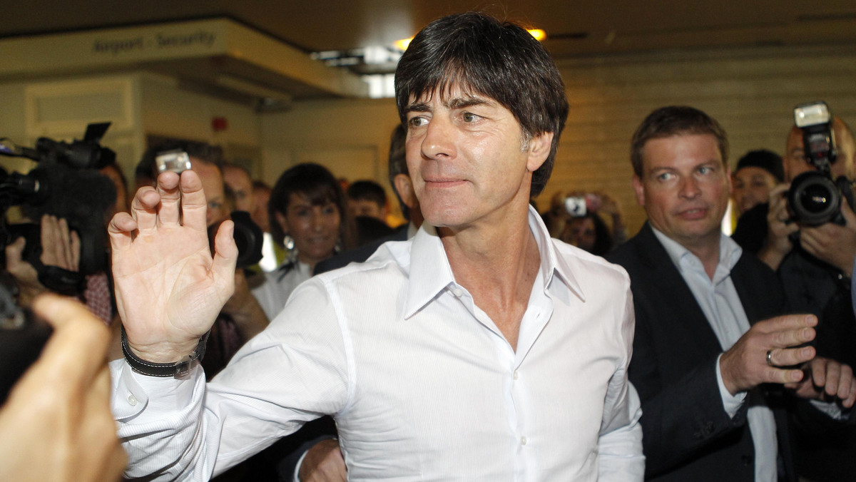 Selekcjoner reprezentacji Niemiec Joachim Loew odniósł się do półfinałowego meczu Euro 2012 z Włochami, którzy wyeliminowali jego zawodników. - To był bardzo bolesny moment - przyznał trener.