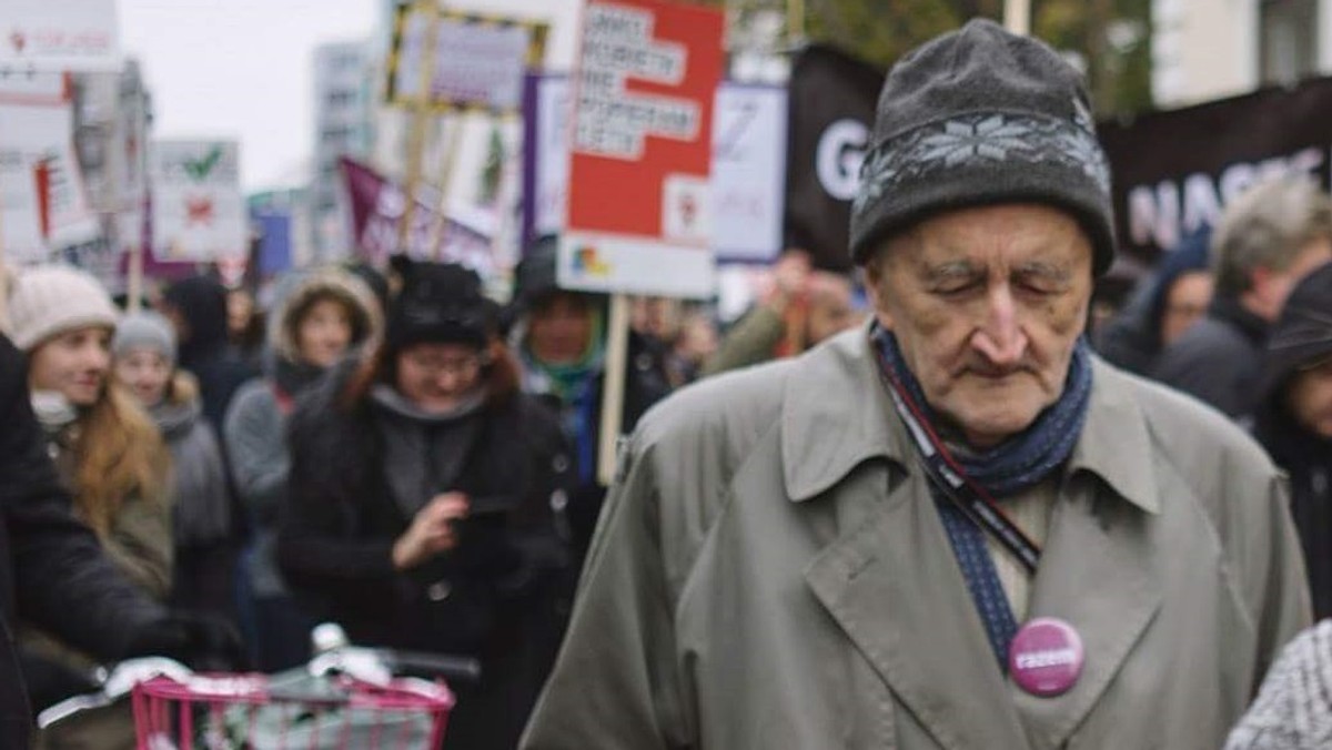 - Pamiętam okupację, wiem, co to jest faszyzm i nazizm. Wiem, przeciwko czemu trzeba protestować – mówi Onetowi 87-letni Stanisław Głąbiński. Gdańszczanin jedzie autokarem do Ostritz, by pokazać gromadzącym się tam w ten weekend neonazistom, co myśli o ich poglądach.