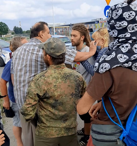 Protest pod siedzibą Regionalnej Dyrekcji Lasów Państwowych w Krośnie