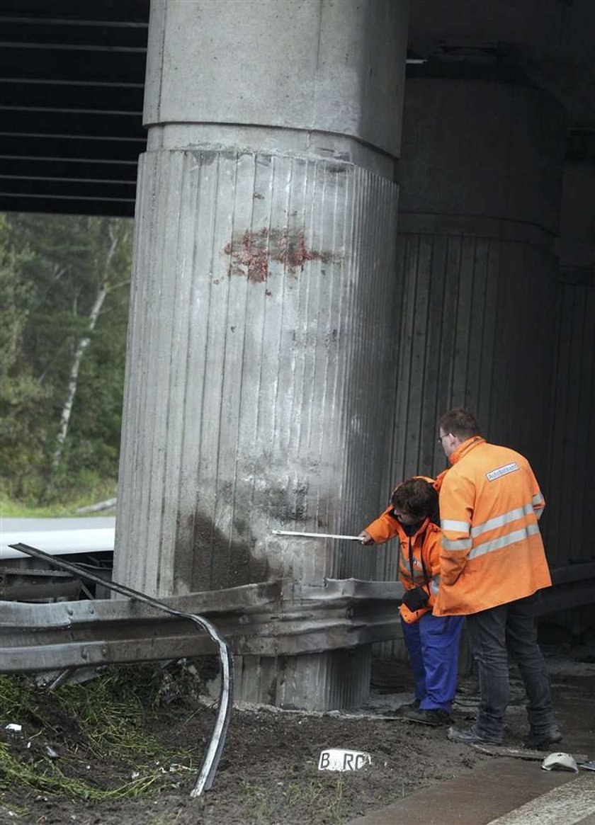 12 osób nieżyje. Wypadek polskiego autokaru