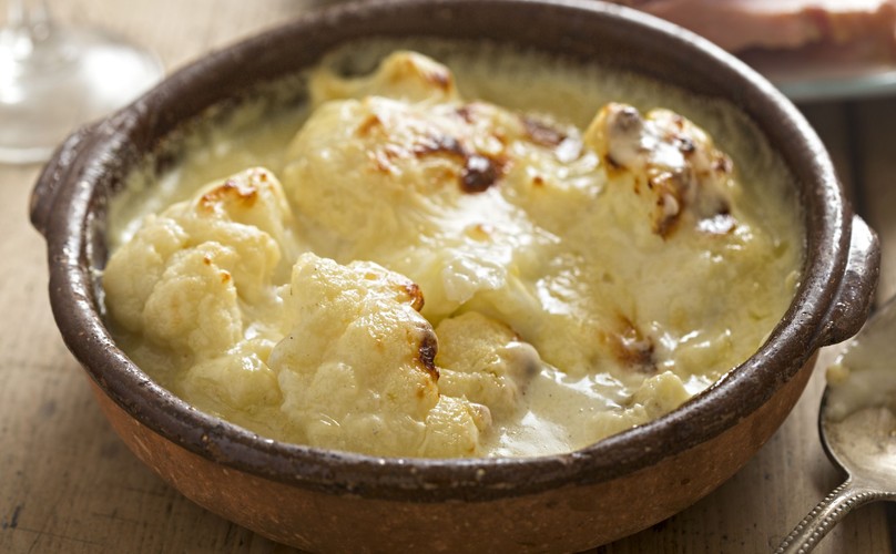 WARZYWA ZAPIEKANE W SERZE