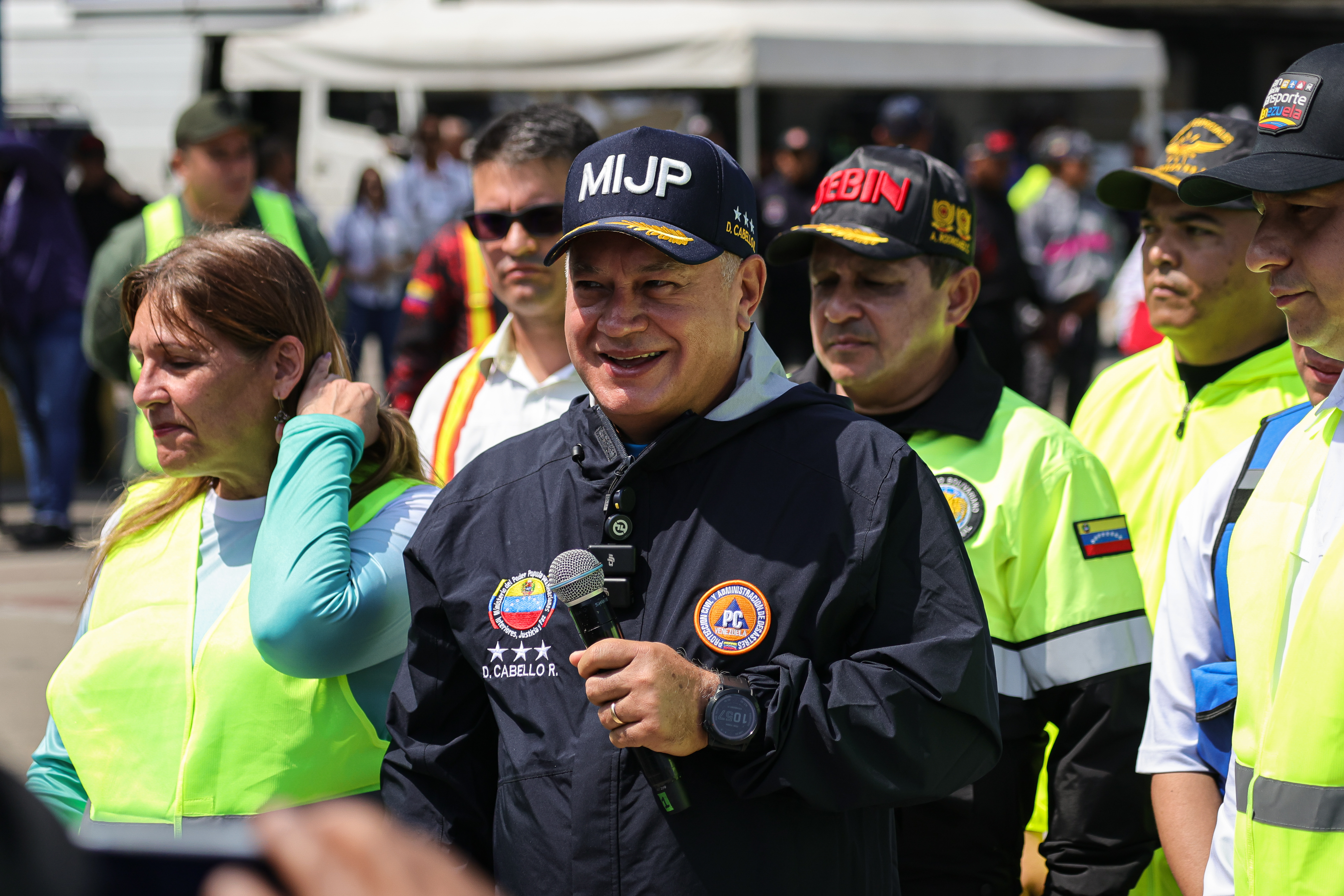 Venezuela recibe 7 menores tras deportación desde EEUU