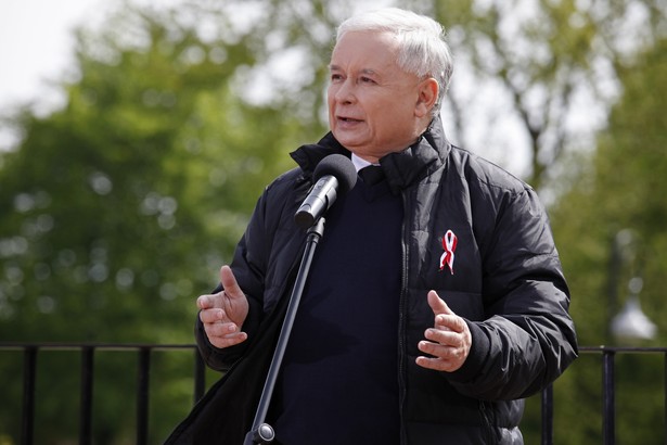 Kaczyński: Niezależność energetyczna Polski możliwa bez UE