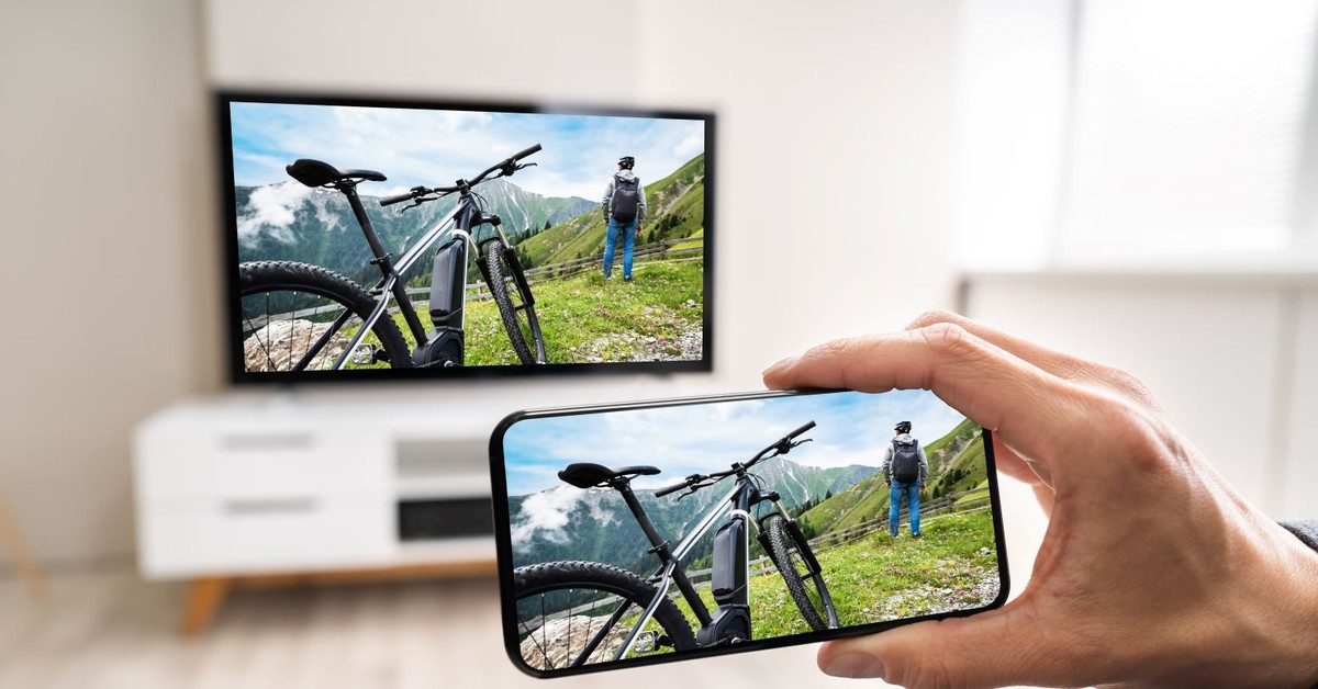 Wyrok NSA: Abonament RTV należy płacić od każdego odbiornika (np. laptopa i telefona). Za brak rejestracji kara 819 zł