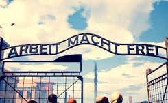 IPN zawiadamia prokuraturę ws. fałszywego zwiastuna gry ze słowami 'polskie obozy koncentracyjne'