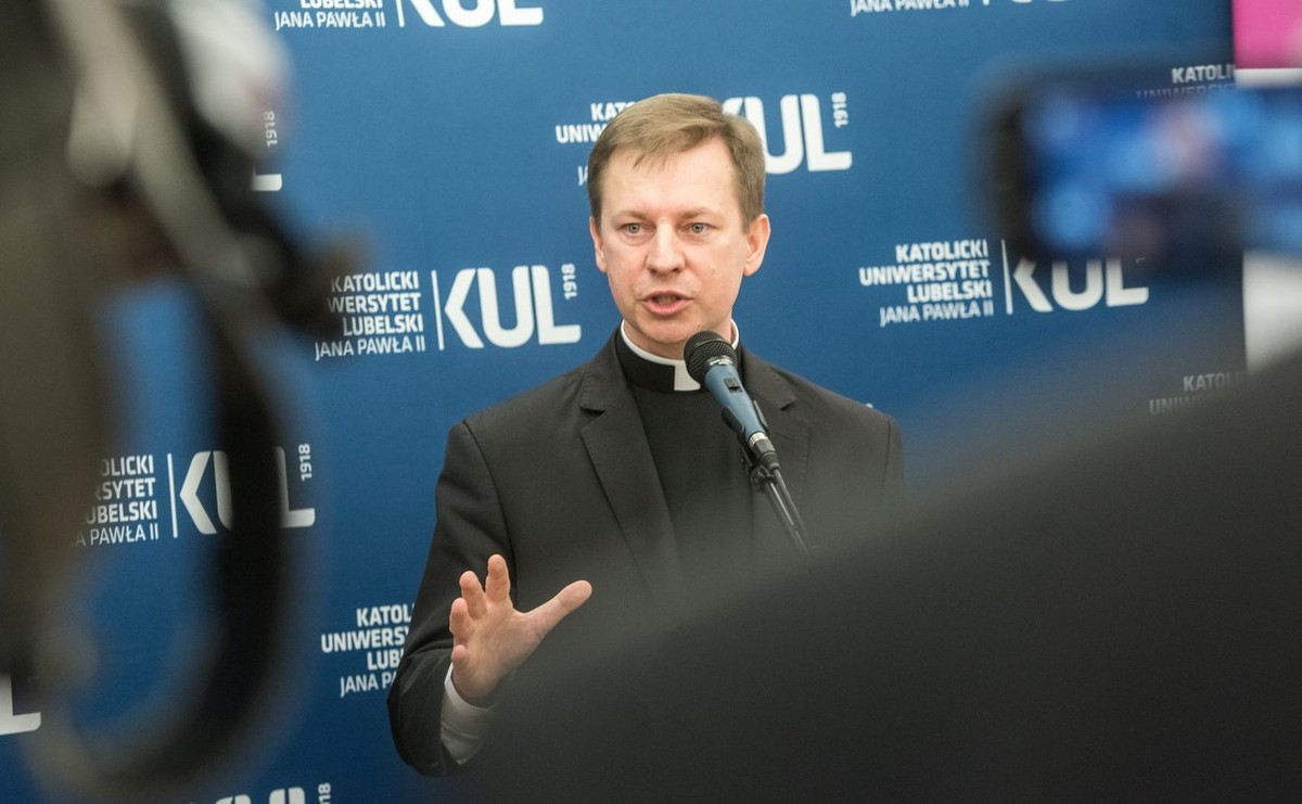 ks. Paweł Rytel-Andrianik