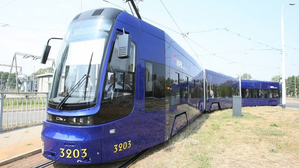 W ostatnią niedzielę sierpnia tramwaje PESA Twist pojadą liniami 23 i 33. PESY na razie nie będą kursować na linii nr 3.