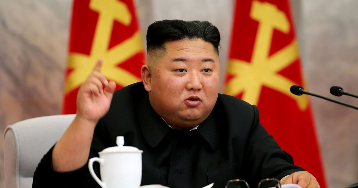 Kim Dzong Un straszy nową bronią i daje naukowcom "ważne zadanie"