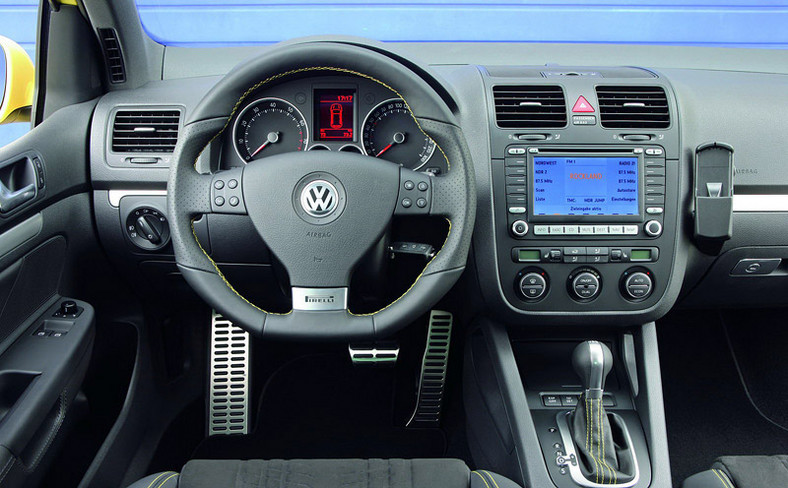 VW Golf GTI Pirelli Edition – trzecia premiera