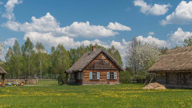 Zielonoświątkowe tradycje na festynie w białostockim skansenie