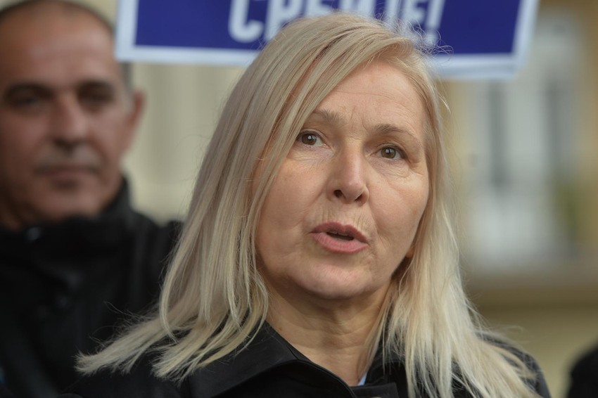 Radmila Vasić, poslanica "Dveri"