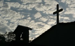 Masowy odpływ duchownych z zakonów. 'To dane alarmujące'