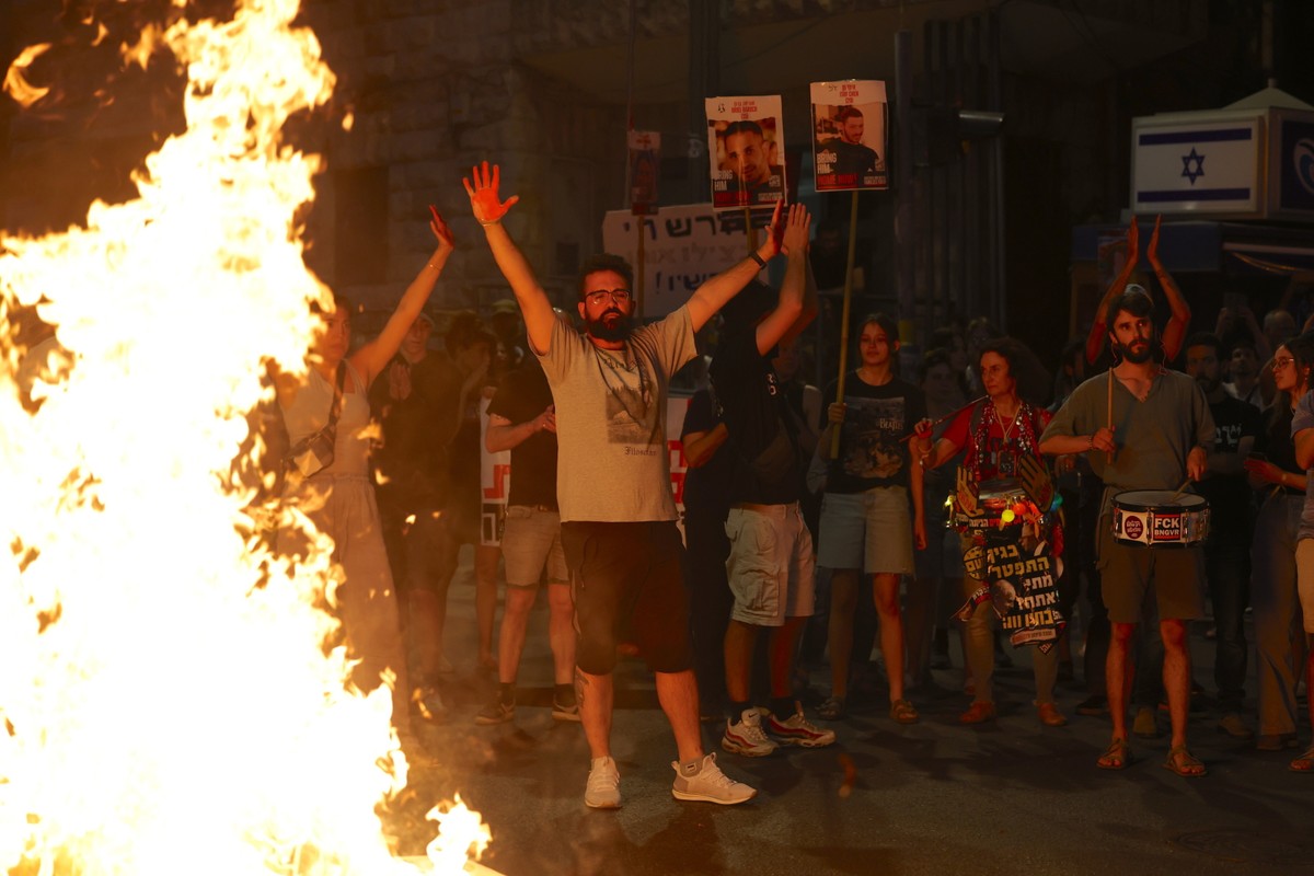 Protest wzywający do uwolnienia zakładników ze Strefy Gazy w Jerozolimie