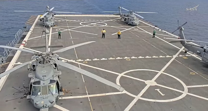 Helikopteri kojima će posada misije "Artemis II" biti transportovana do broda