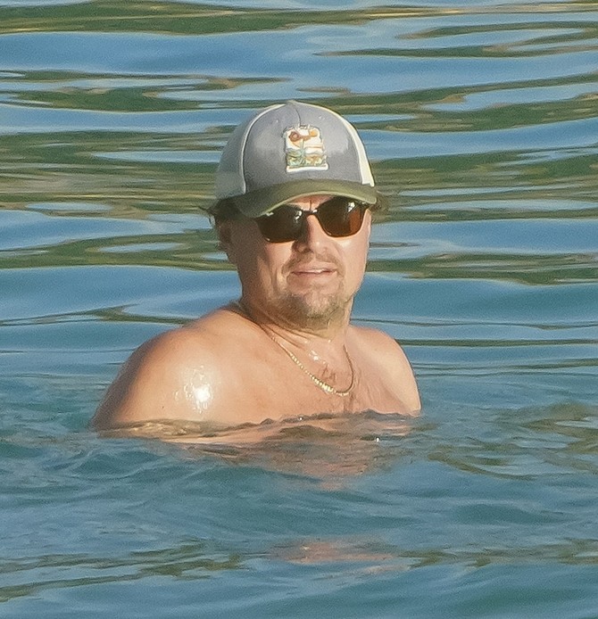 Leonardo Dikaprio uživa na Sent Bartsu sa Vitorijom Ćereti