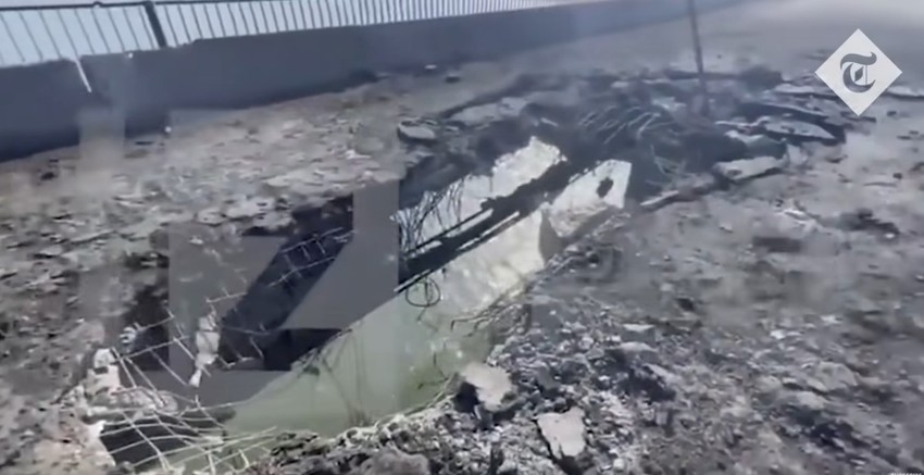 Pogođen most koji spaja Krim i Herson