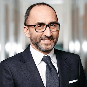 Andrzej Dębiec - partner kancelaria Hogan Lovells