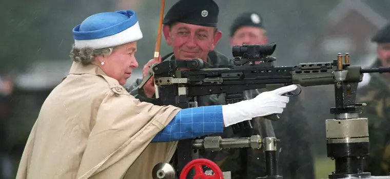 Zobacz, na czele jakiej siły stała Elżbieta II. Ogromna potęga militarna