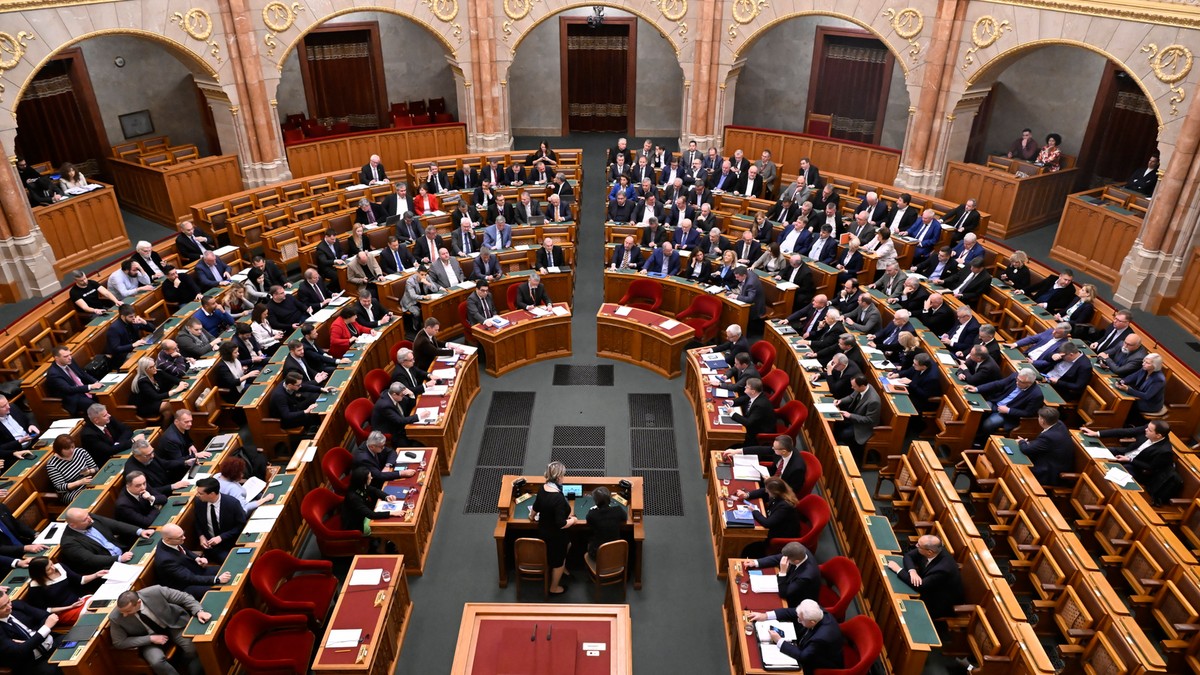 Már májusban elfogadhatja a parlament a törvényt az európai minimálbérről