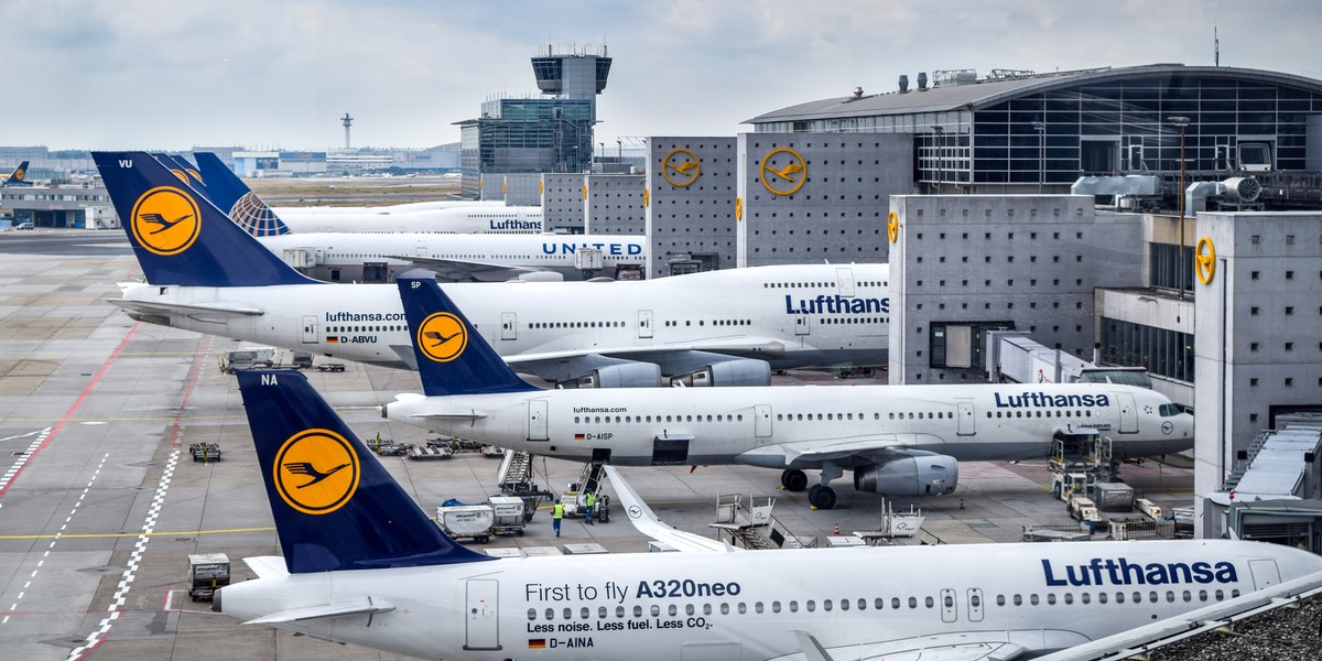 Lufthansa zredukuje personel kierowniczy i administracyjny z powodu pandemii.