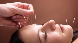 medycyna dalekiego wschodu. czy jest ze zwolnieniem z vat?