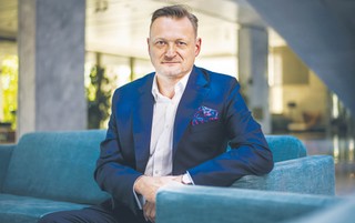 Produkcja leków to także jest biznes [WYWIAD]