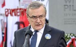 Gliński: Powinienem postąpić zgodnie z rekomendacją komisji ws. dyrektora Starego Teatru