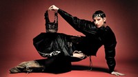 Öngyógyítás öltözködésen keresztül — mit üzen a Chokassy tervezője a fast fashion mókuskerekének?