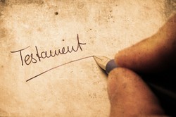 Jak napisać testament? Wyrok SN: Wola spadkodawców ważniejsza niż poprawna forma testamentu