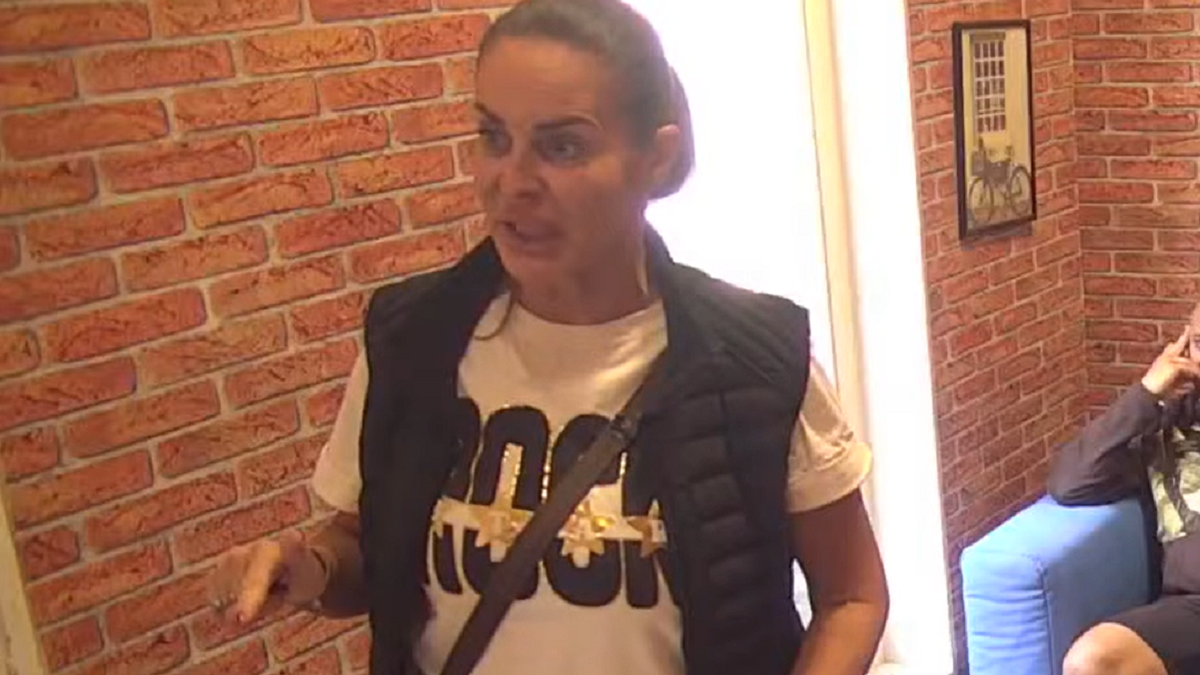 PREKID PROGRAMA, ŽESTOKA DRAMA U ELITI Kačavenda urla na NJEGA, ne može da veruje šta je doživela: 