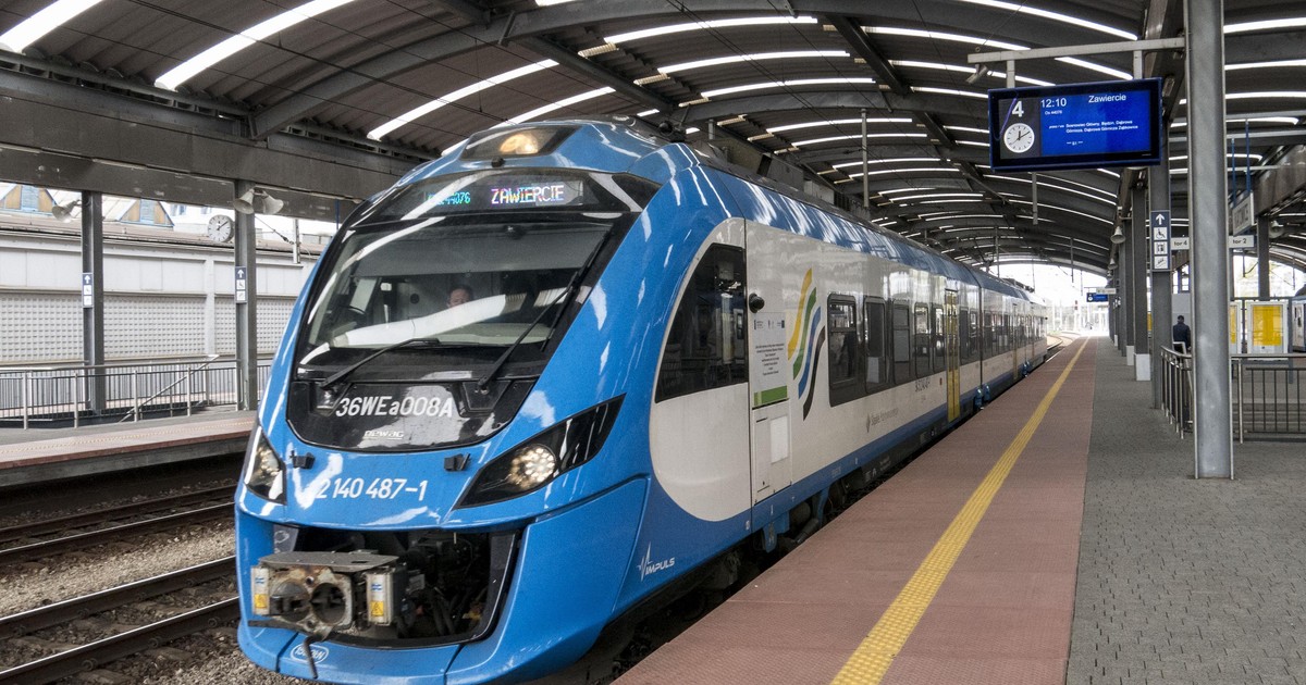 Podróże pociągiem za 1 zł! Przewoźnik przygotował prezent mikołajkowy. Promocja na wybrane trasy